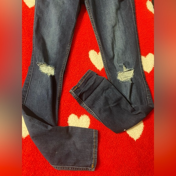 Skinny Jeans - Picture 3 of 5